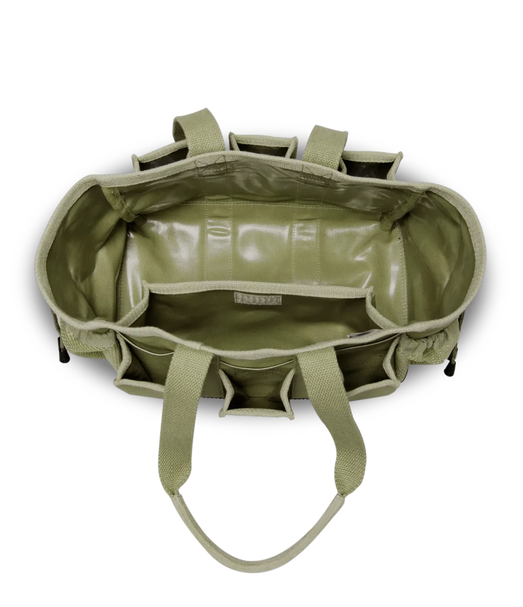 Gardener's Puddle-Proof Tote